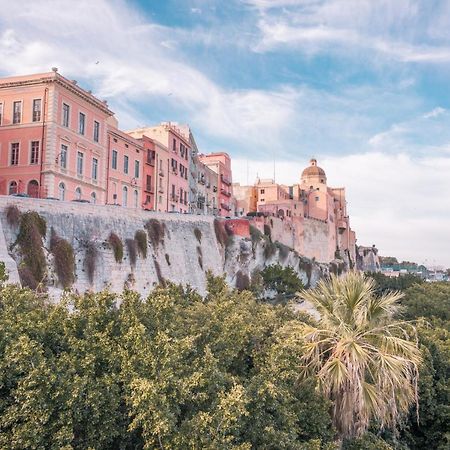 Kuzu Apts - City Center - Wifi Ac Tv Cagliari Exterior photo