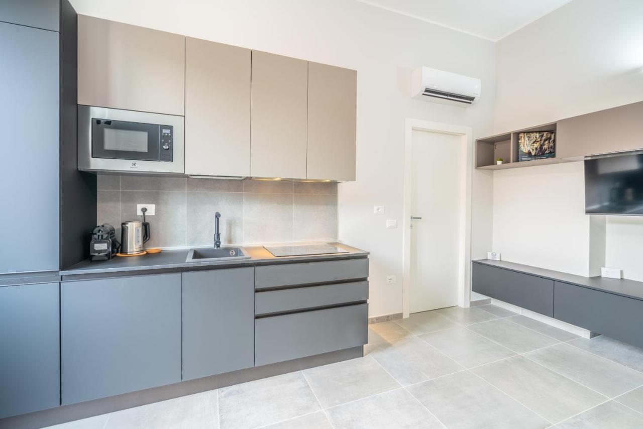 Kuzu Apts - City Center - Wifi Ac Tv Cagliari Exterior photo