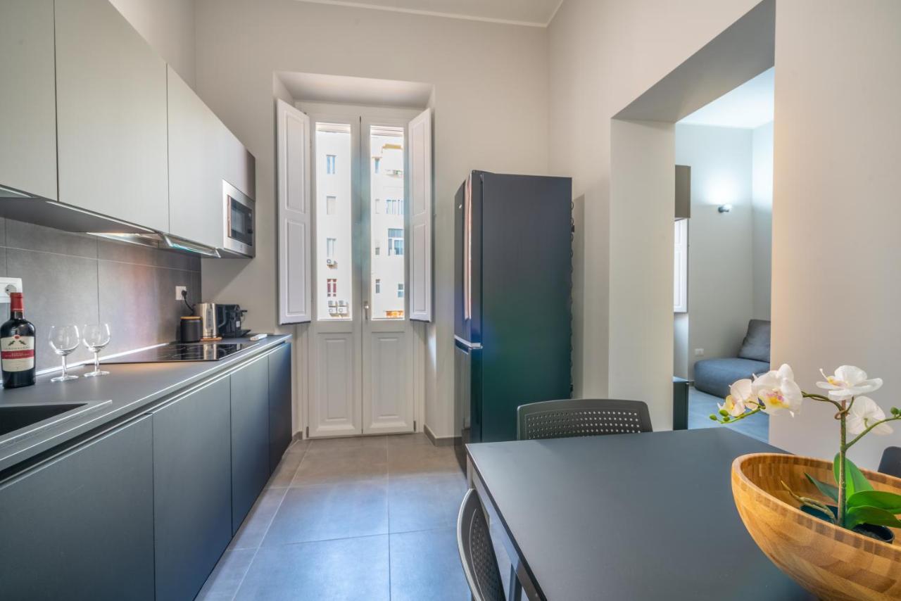 Kuzu Apts - City Center - Wifi Ac Tv Cagliari Exterior photo